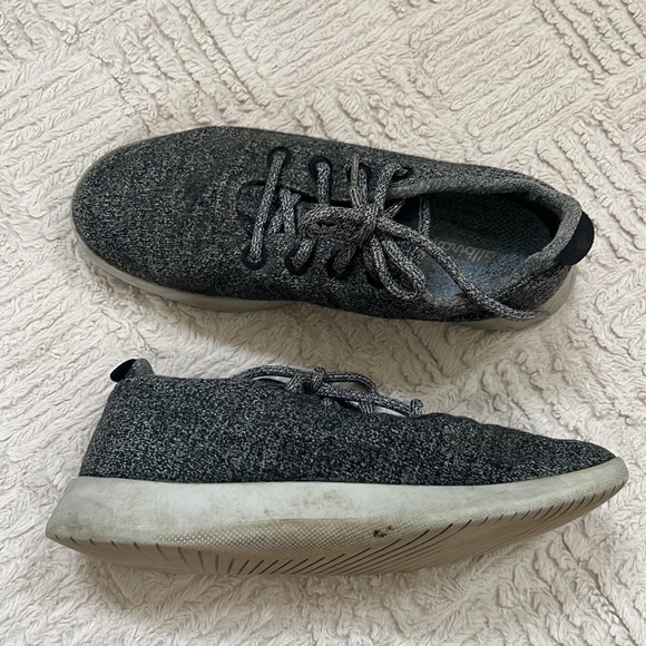 Allbirds Wool Runner size 9, natural grey with light grey sole - Picture 14 of 16